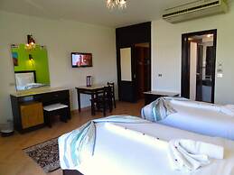Naama Blue hotel