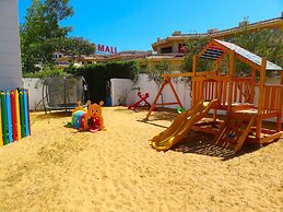 Naama Blue hotel