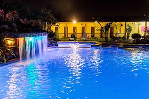 Tuzco Lodge