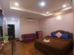 Hi Tech Resort