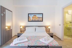 Cavour Rooms