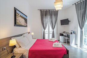 Cavour Rooms