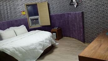 Soo Hotel