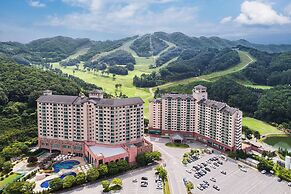 Oak Valley Valley Village