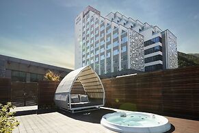 PARK ROCHE Resort & Wellness