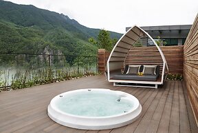 PARK ROCHE Resort & Wellness