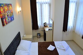 AddresSuitesHotel