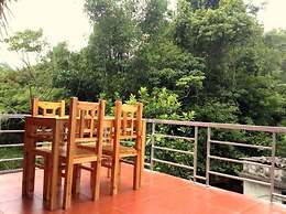 Xoi Homestay Ba Be Lake