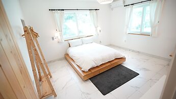 Praise Suite