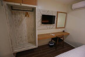 Pantai Regal Hotel