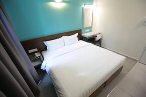 Pantai Regal Hotel