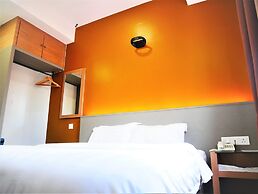 Pantai Regal Hotel