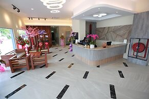 Pantai Regal Hotel