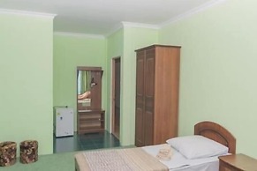 Dyadya Stepa Hotel