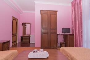 Dyadya Stepa Hotel