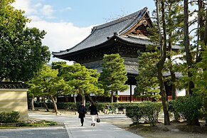 Reikaku Kiyomizu-Gojo