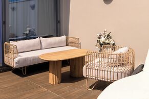 Pearl Luxury Living