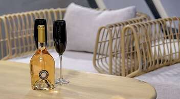 Pearl Luxury Living