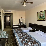 Omur Hotel