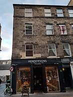 Heart of Edinburgh City Flat