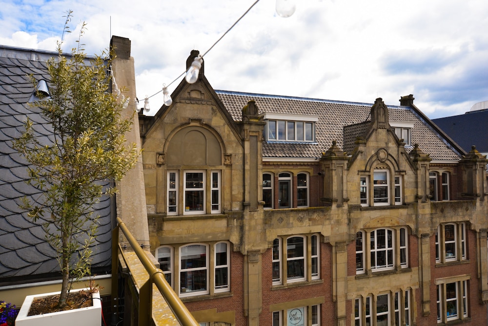 Hotel TwentySeven