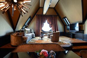 Hotel TwentySeven