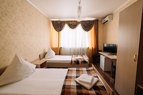 Svoyak Hotel