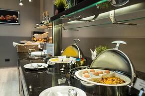 Sky Blue Hotel & Spa