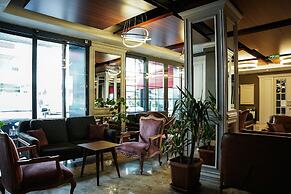 Enerji Hotel