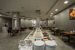 Enerji Hotel