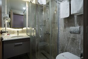 Enerji Hotel