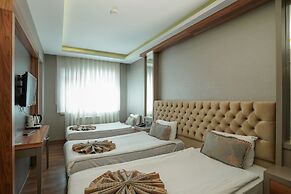 Enerji Hotel