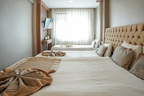 Enerji Hotel