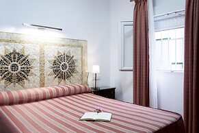 Hostal Alhambra