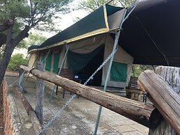 Tautona Lodge