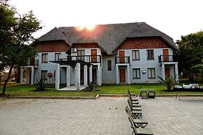 Tautona Lodge