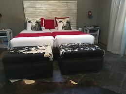 Tautona Lodge
