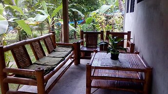 Banaba Tree House