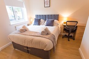 Razia Apartments