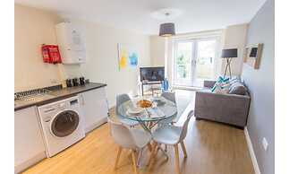 Razia Apartments