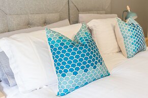 Razia Apartments