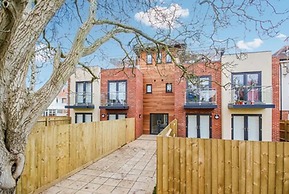 Razia Apartments
