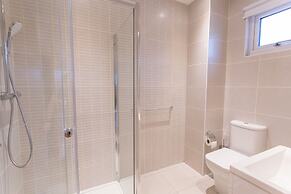 Razia Apartments