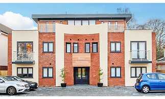 Razia Apartments