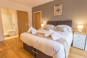 Razia Apartments