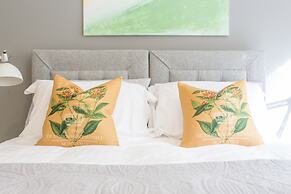Razia Apartments