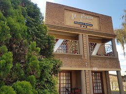 La Picasso Guesthouse