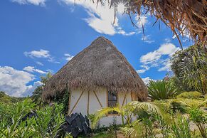 Ceiba by Masaya Collection