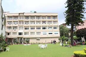 Hotel Ambica Katra