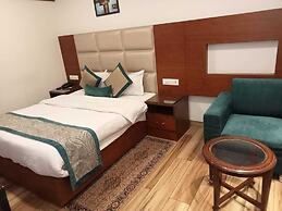Hotel Ambica Katra